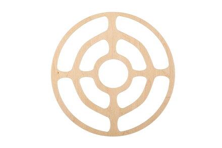 Drevený vyrezávaný kruh