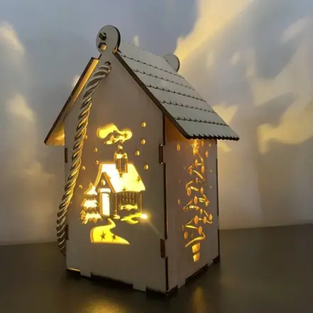 DREVENÝ ADVENTNÝ LAMPÁŠ -30%