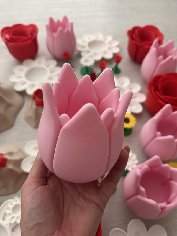 Veľký tulipán na senzorické aktivity Veľký tulipán na senzorické aktivity