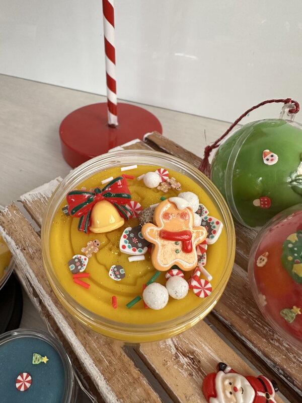 Rajolína- bezpečná plastelína 150g  žltá s perníkom